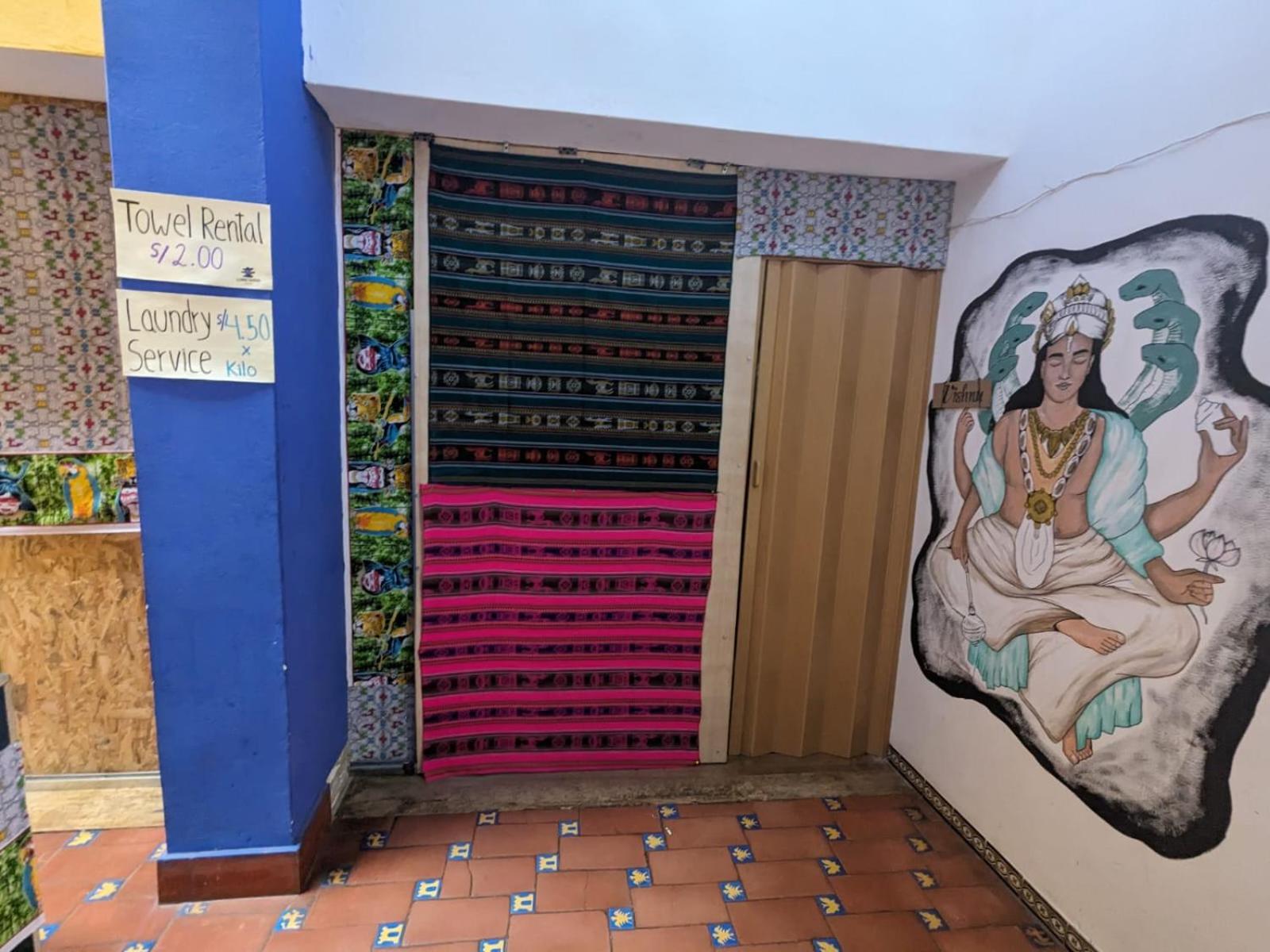 Lord Shiva Hostel クスコ エクステリア 写真